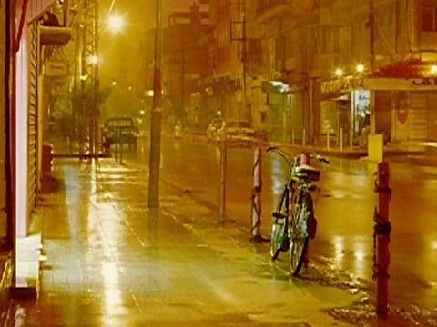 דיר א-זור בגשם