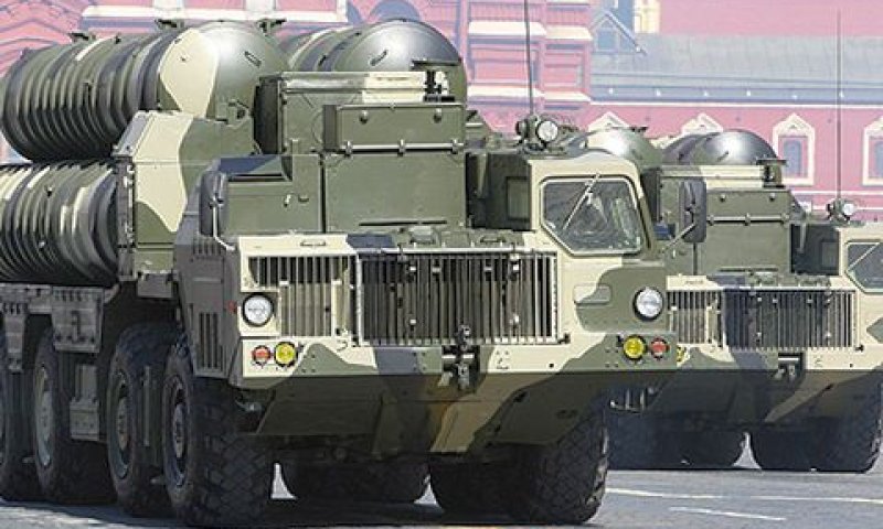מערכת מתקדמת שמאיימת על ישראל. S-300 [צילום: קרמלין]