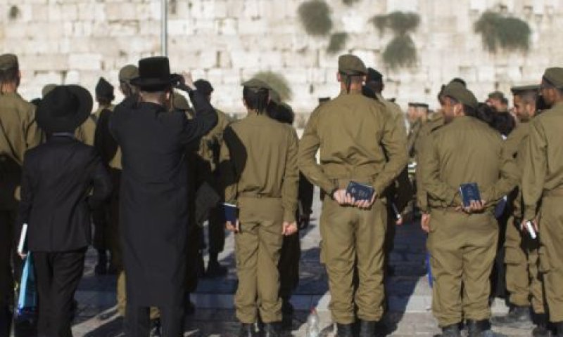 [צילום: יונתן זינדל/פלאש 90]