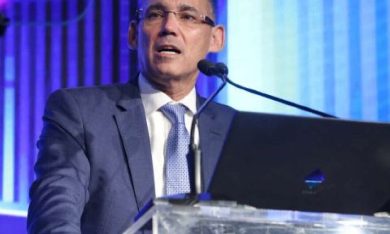 פרופ' ירון בכנס עולם התשלומים [צילום: יוסי גמזו לטובה]