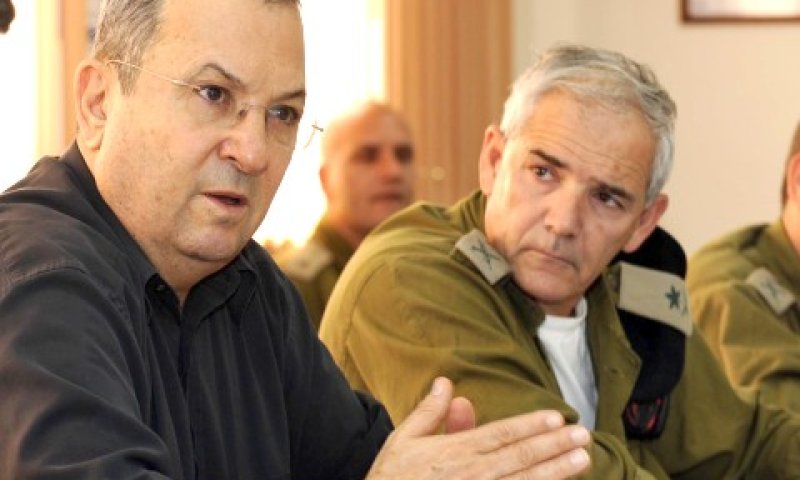 מזרחי. "יד קשה נגד המתפרעים" [צילום: משרד הביטחון]