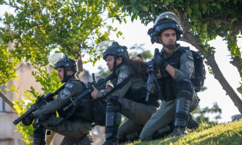 שוטרים בלוד, שומר החומות [צילום: יוסי אלוני, פלאש 90]