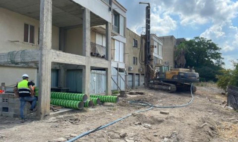הקמת ממ"דים בשלומי [צילום: אגף דוברות והסברה במשרד הביטחון]