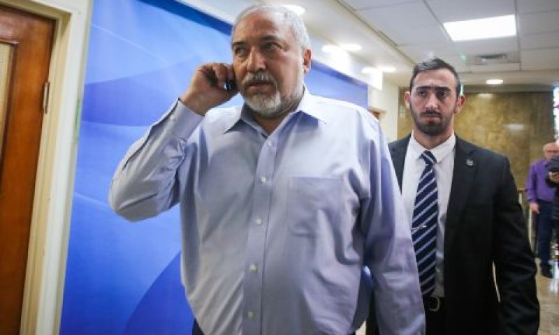 ליברמן. תיאטרון האבסורד [צילום: מארק ישראל סלם/פלאש 90]