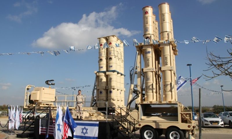 [צילום: משרד הביטחון]