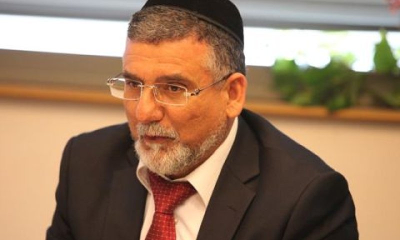 יצחק וקנין