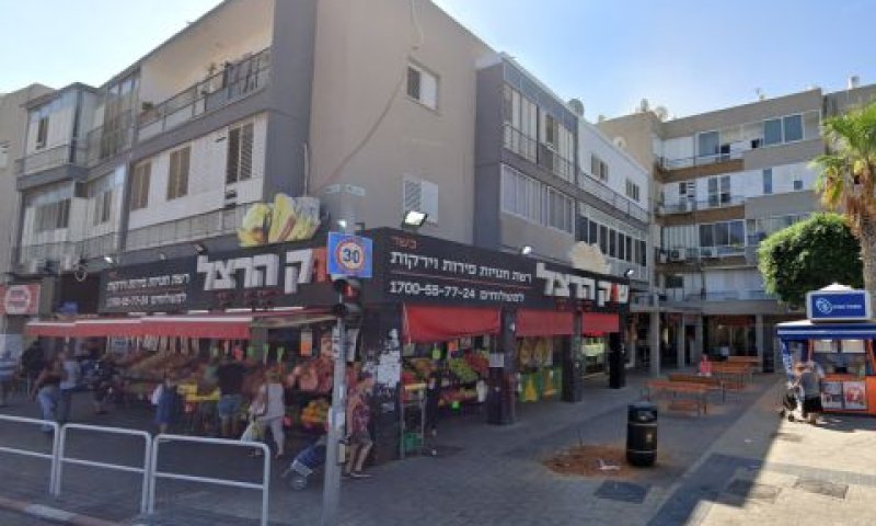 הבניין שבמרכז המחלוקת [צילום: סטריט וויו]