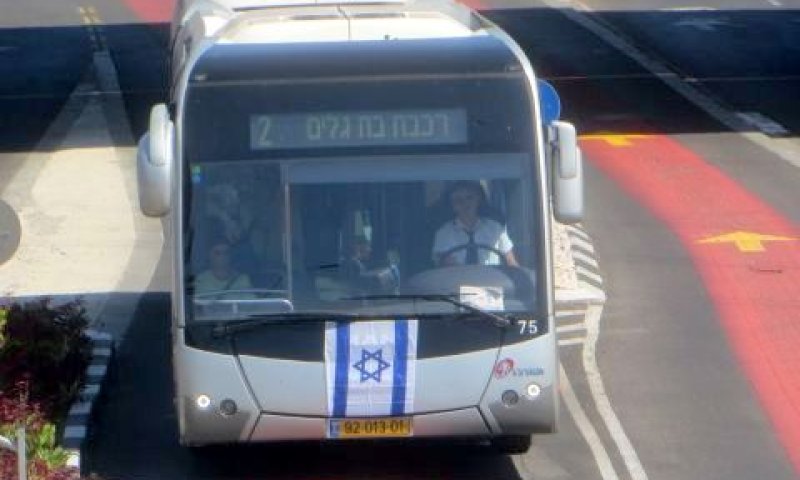 קו 2 של המטרונית [צילום: שמואל וולף]