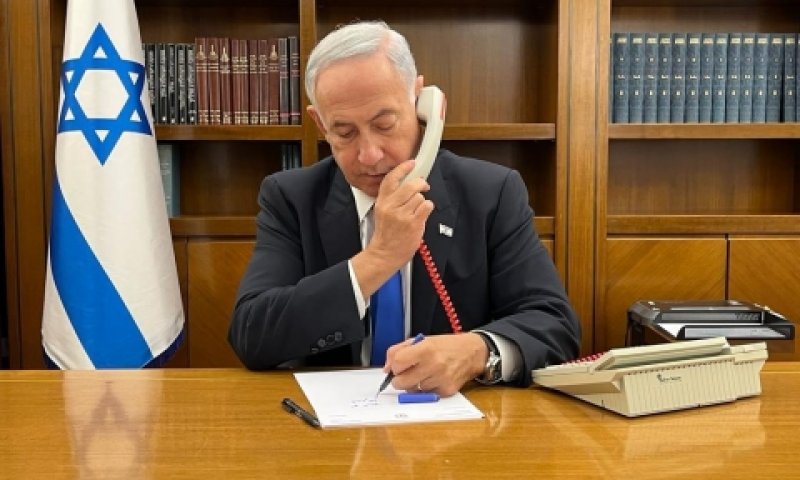 נתניהו מיהר לפרסם צילום בלשכת ראש הממשלה [צילום: דוברות הליכוד]