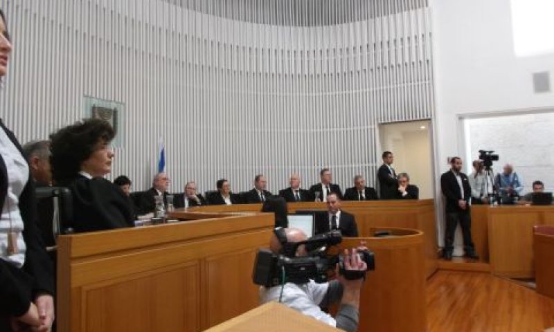 בדיקה כוללת ופרטנית