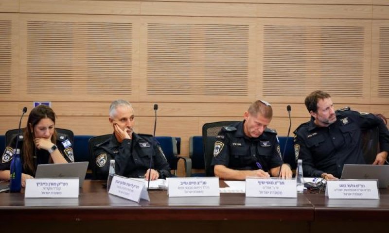 לא נקנה את השקט בכסף [צילום: נועם מושקוביץ/דוברות הכנסת]