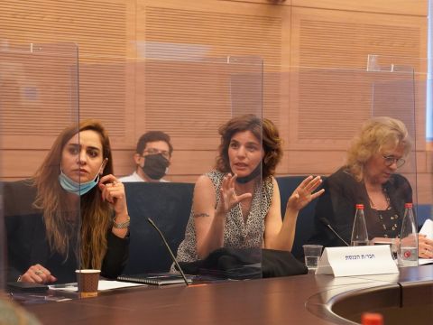 אורלי פרומן, תמר זנברג, סונדוס סאלח [צילום: שמוליק גרוסמן/דוברות הכנסת]