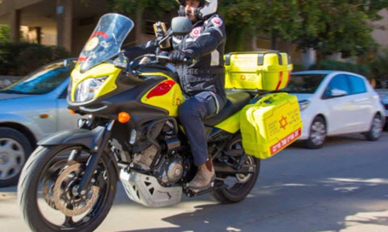 אופנוע מד"א 650 סמ"ק [צילום: שחר חזקלביץ תיעוד מבצעי]