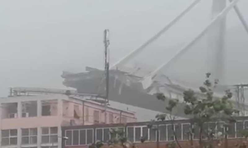 עשרות הרוגים. הגשר שקרס