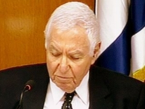מיכה לינדנשטראוס