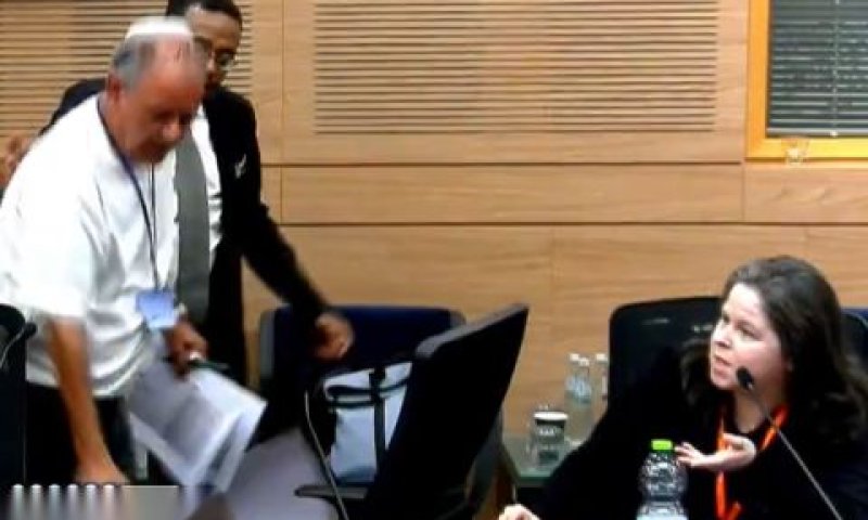 "ביטן סותם לנו את הפה" [צילום: ערוץ כנסת]