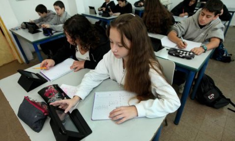 "צעד בלתי מידתי" [צילום: משה שי, פלאש 90]