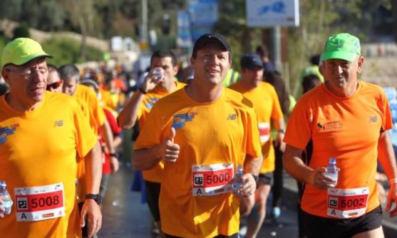 רופא לכל רץ? [צילום: פלאש 90]