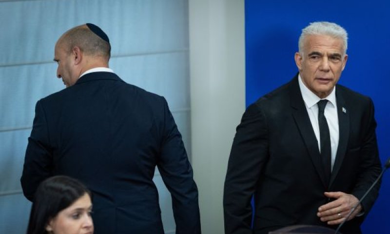 לפיד ובנט. התנגדות ביש עתיד [צילום: יונתן זינדל/פלאש 90]