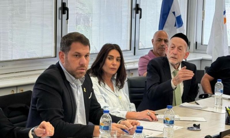 מקלב, רגב ובן-זקן [צילום: דוברות משרד התחבורה]