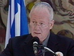 דני יתום, הנאצים - מכונת השמדה