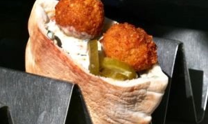 מזון מהיר מסוכן לבריאות [צילום: פלאש 90]