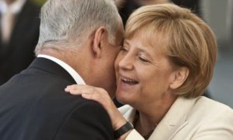 מרקל ונתניהו בברלין [צילום: AP]