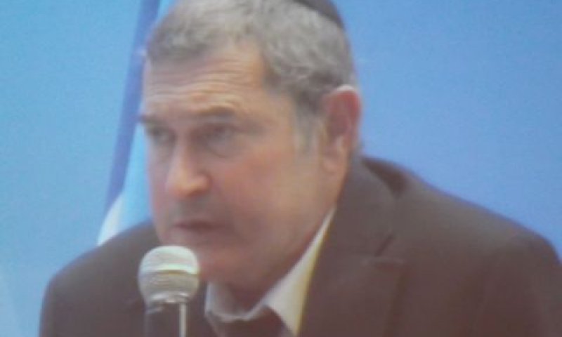 דוד. ניצח את א-דורה