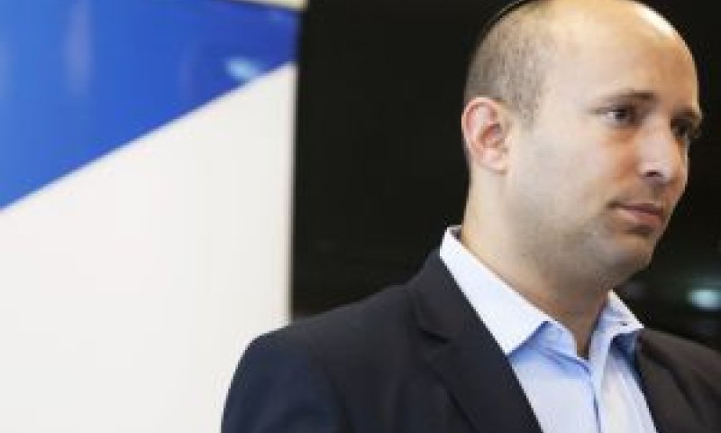 בנט. כסף לשירות במקום למנגנון [צילום: פלאש 90]