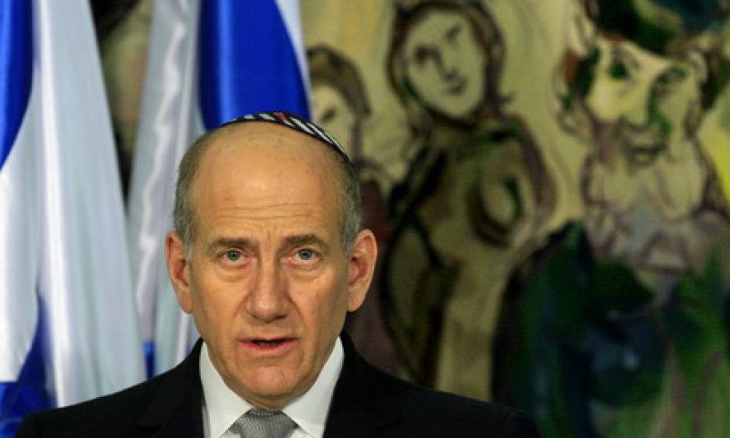 אהוד אולמרט בטקס יום השואה [צילום ארכיון: פלאש 90]