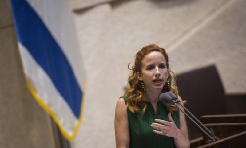 סתיו שפיר. תוכל להיכנס למשכן? [צילום: הדס פרוש/פלאש 90]