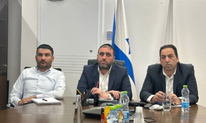 השר משה ארבל בפגישה עם ראשי מרכז השלטון המקומי [צילום: תקשורת השר]