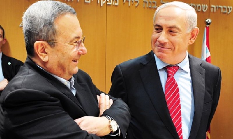 נתניהו וברק היום, לאחר הודעת הפרישה [צילום: משרד הביטחון]