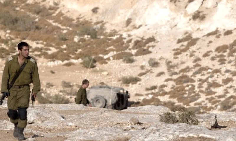 רק "תמונות שמחות" [צילום: פלאש 90]