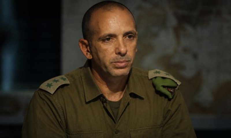 בר ששת. קצין בטיחות חדש [עיבוד AI]