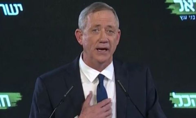 גנץ. בארץ מנשבת רוח רעה [צילום: מן הטלוויזיה]
