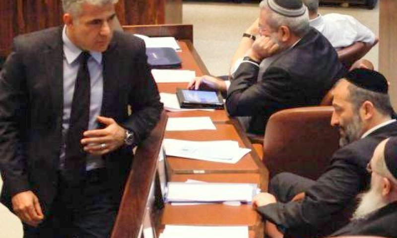 למה שיבנו את חייהם במקום שבו הפיתוי גדול? [צילום: פלאש 90]