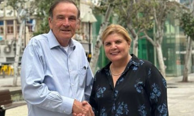 אורנה ברביבאי, עמוס שפירא