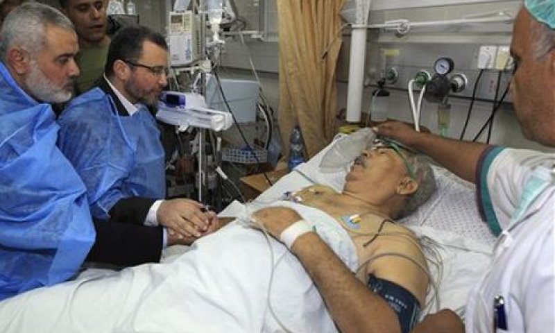 הנייה וקנדיל. על העולם לשאת באחריות [צילום: AP]