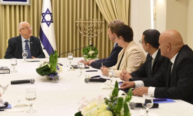 אנשי כולנו בבית הנשיא [צילום: מארק ניימן/לע"מ]