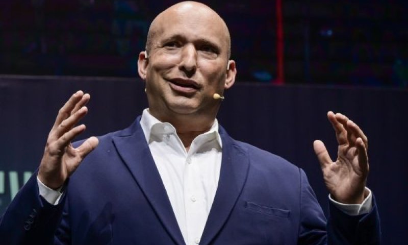 בנט. ההצעה עלולה לפגוע בסיכויי ההתמודדות אם תאושר סופית [צילום: אבשלום ששוני/פלאש 90]
