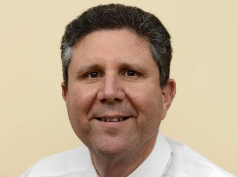רו"ח רובי אלמוג [צילום: ישראל מלובני]