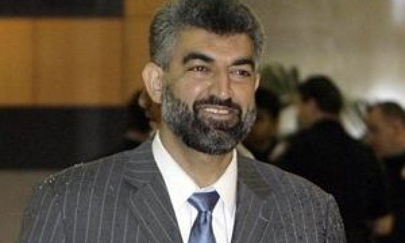 מופיד עבדל קאדר מגיע לבית המשפט ב-2007 [צילום: AP]