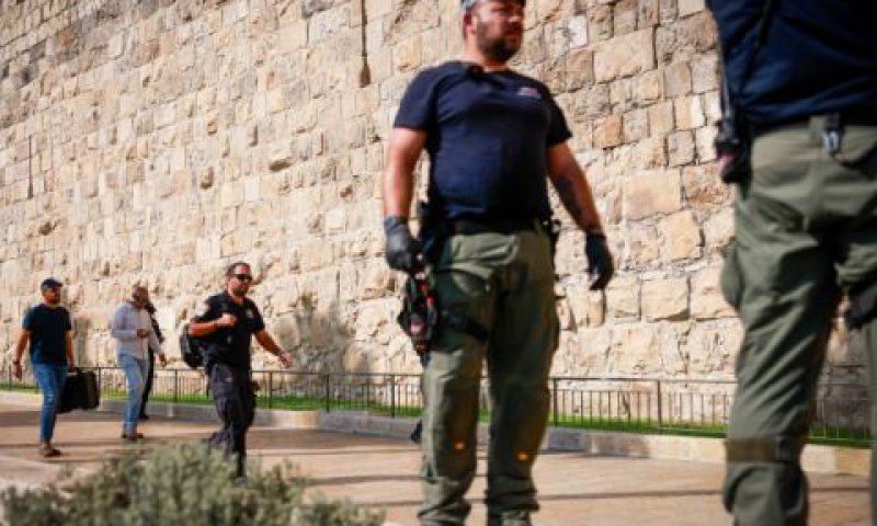 זירת הפיגוע [צילום: חיים גולדברג/פלאש 90]