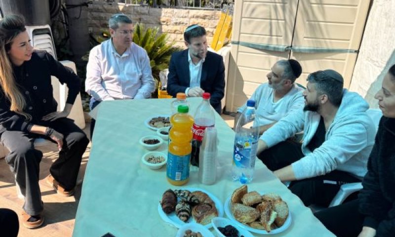 [צילום: תקשורת השר]