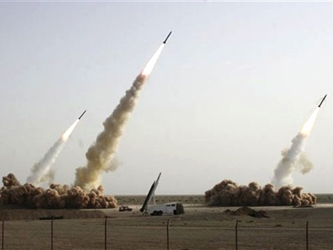 תמונת שיגור הטילים המקורית [צילום: AP]