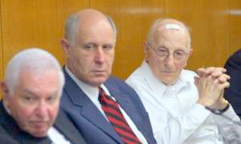 פרופ' פולארד ומבקר המדינה, השבוע בכנסת [צילום: פלאש 90]