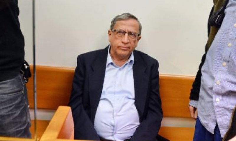 זינגר. הורחק מהעירייה [צילום: פלאש 90]
