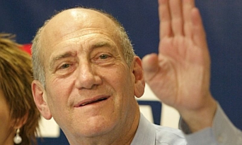 מנצל. אולמרט [צילום: פלאש 90]