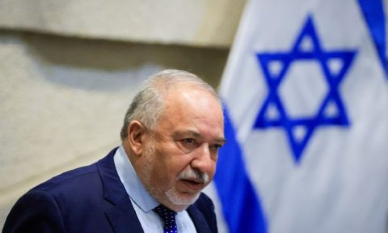 ליברמן. מאתגר את הקואליציה [צילום: אוליביה פיטוסי/פלאש 90]